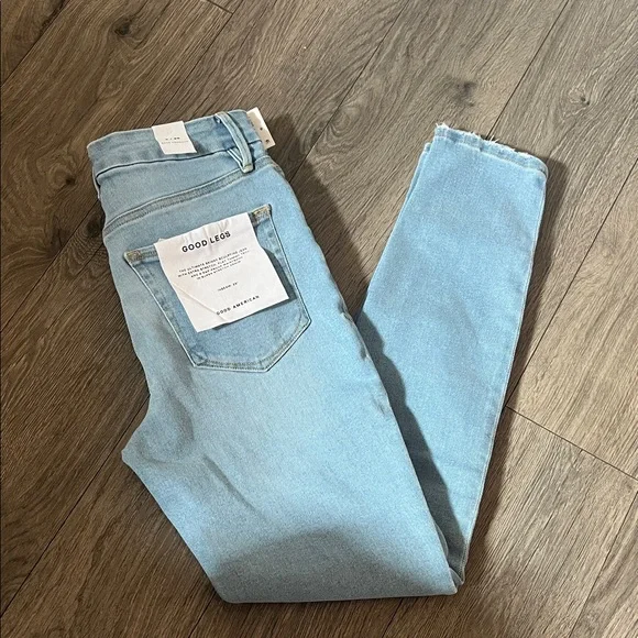 Good American Light Blue Skinny Jeans - Picture 3 of 5